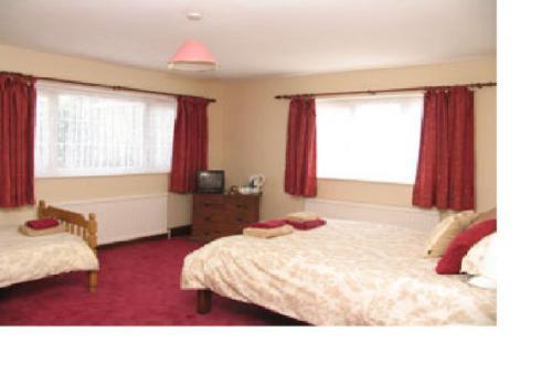 The White Hart Hotel Menheniot Экстерьер фото
